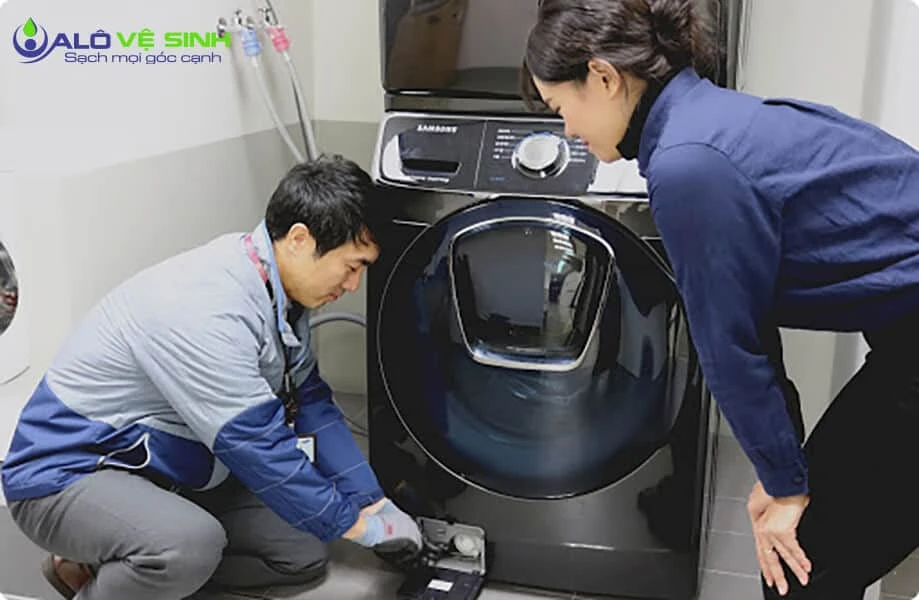 Luôn hỗ trợ giải đáp mọi thắc mắc về vệ sinh máy giặt