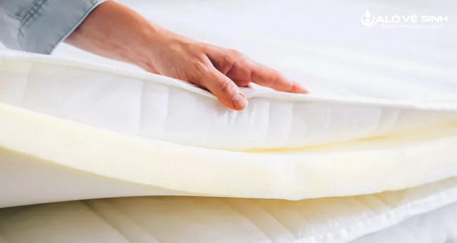 Cách bảo quản nệm cao su non bằng ga trải giường