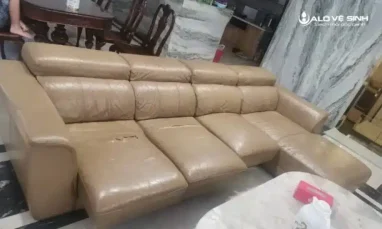 Dấu hiệu sofa chất lượng kém là đường chỉ may sofa dễ bị bung chỉ trong vài lần sử dụng.