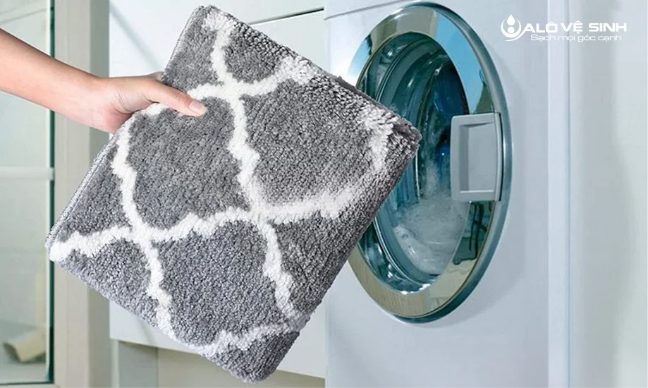 Cách giặt thảm lông cừu nhanh chóng với máy giặt chuyên dụng