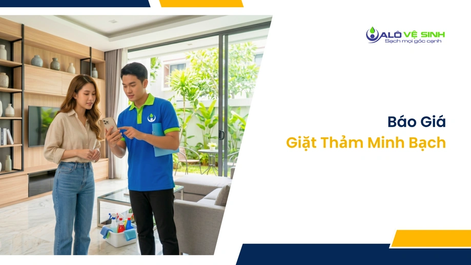 Nhân viên báo giá dịch vụ giặt thảm Quận 10 minh bạch trước khi làm