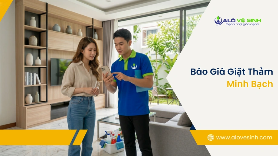 Nhân viên khảo sát thực tế trước khi giặt thảm Quận 9