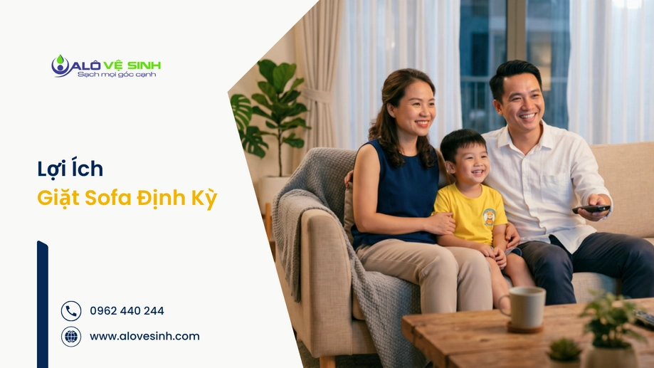 Gia đình thư giãn sau khi vệ sinh ghế sofa Quận 2 định kỳ